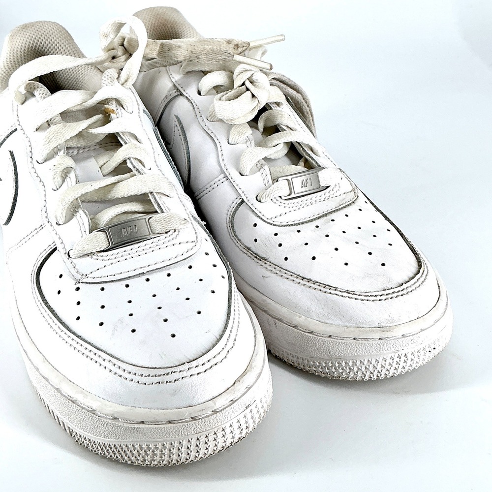 Nike Kids Size 6.5Y 6.5 Y Air Force 1 LE GS White Low Top Sneakers Shoes - Picture 2 of 8